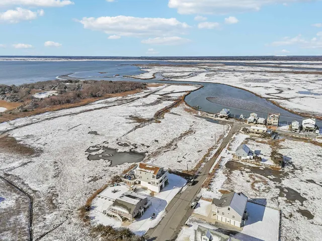 $899,900 | 118 2nd Street, Unit EAST, Sea Isle City, NJ 08243