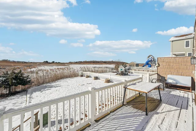 $899,900 | 118 2nd Street, Unit EAST, Sea Isle City, NJ 08243