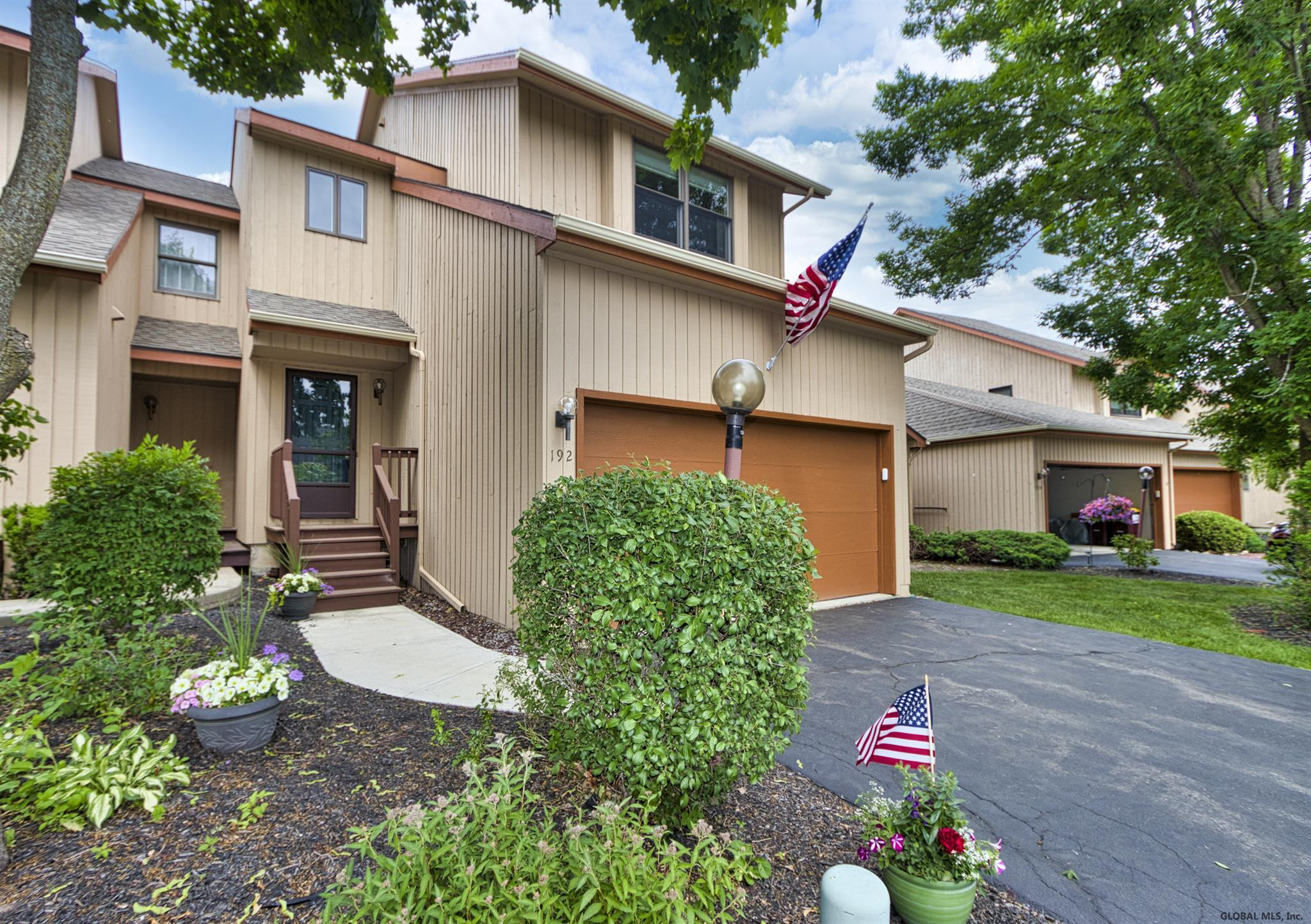 192 Harvard Road Colonie, NY 12189 - Photo 1 of 30 Photo 1