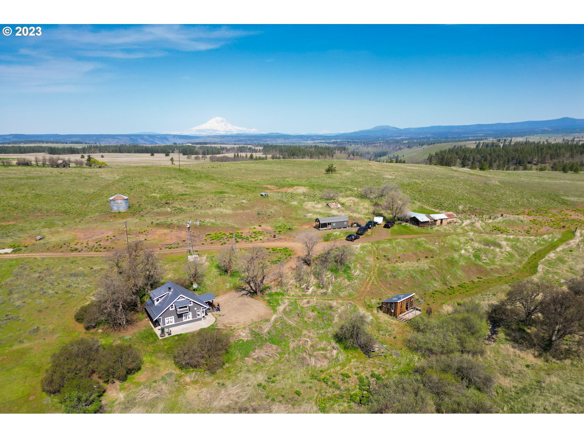 865 Horseshoe Bend Road Centerville, WA 98613 - Photo 1 of 48 Gallery Image 1