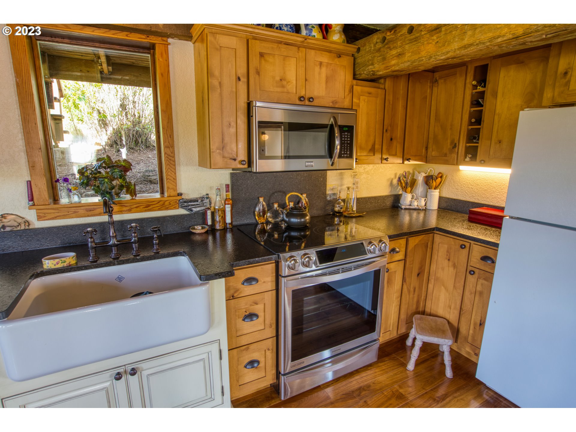 865 Horseshoe Bend Road Centerville, WA 98613 - Photo 23 of 48 Gallery Image 23