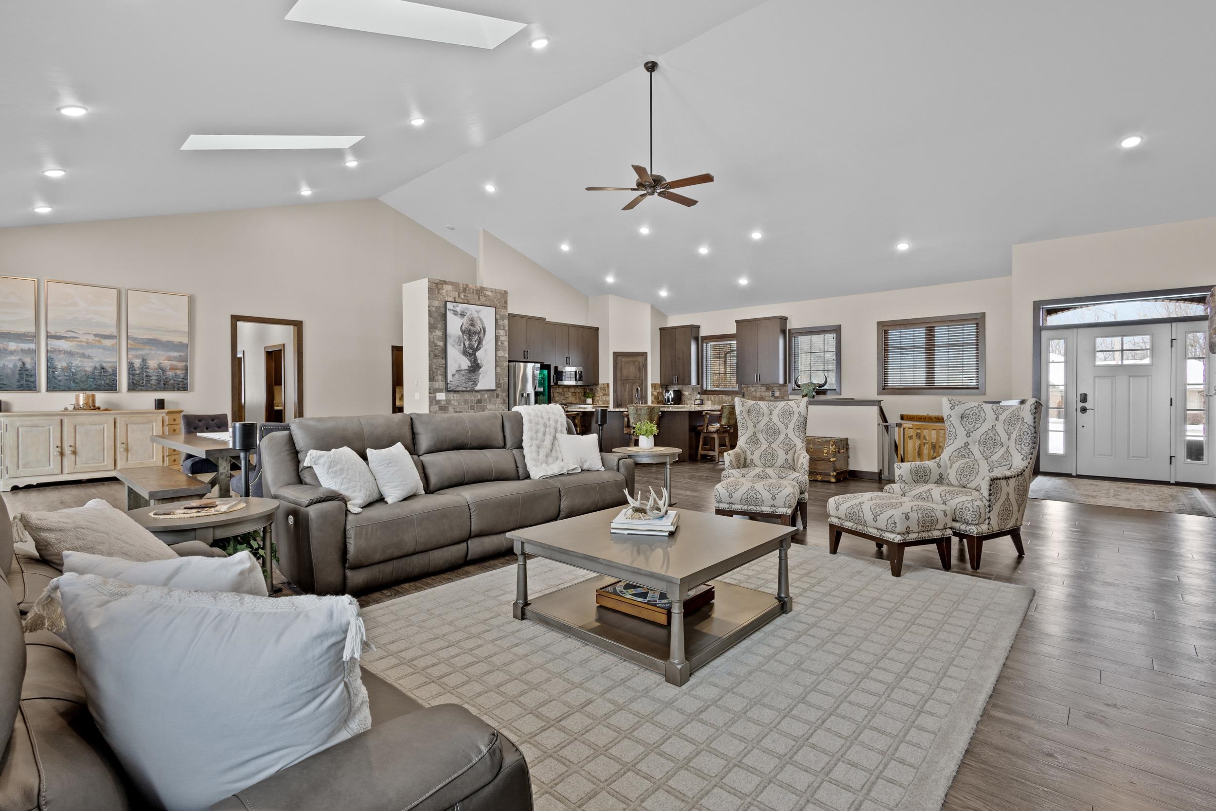 272 Lost Ridge Court Green Bay, WI 54302 - Photo 16 of 86