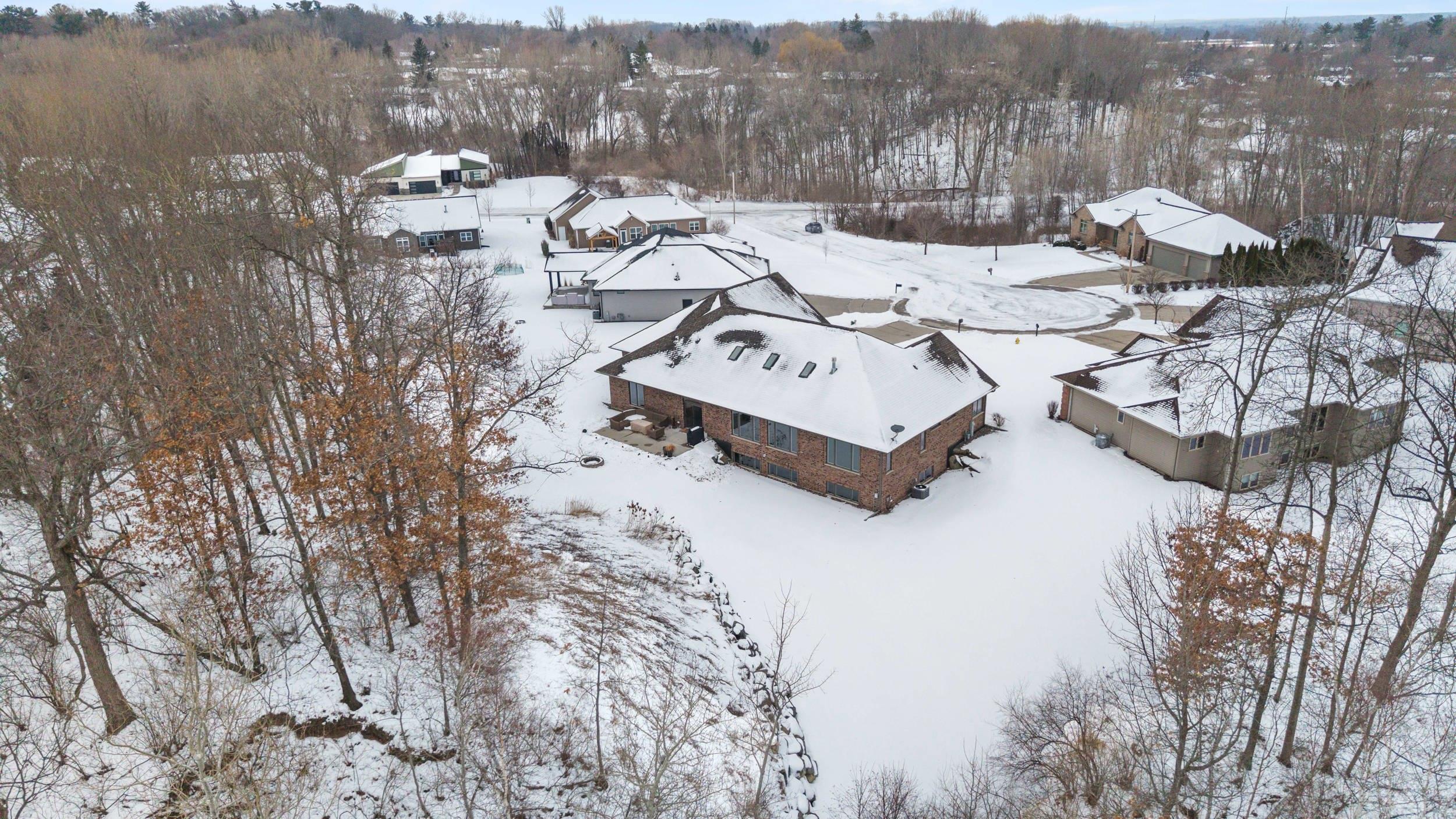 272 Lost Ridge Court Green Bay, WI 54302 - Photo 77 of 86