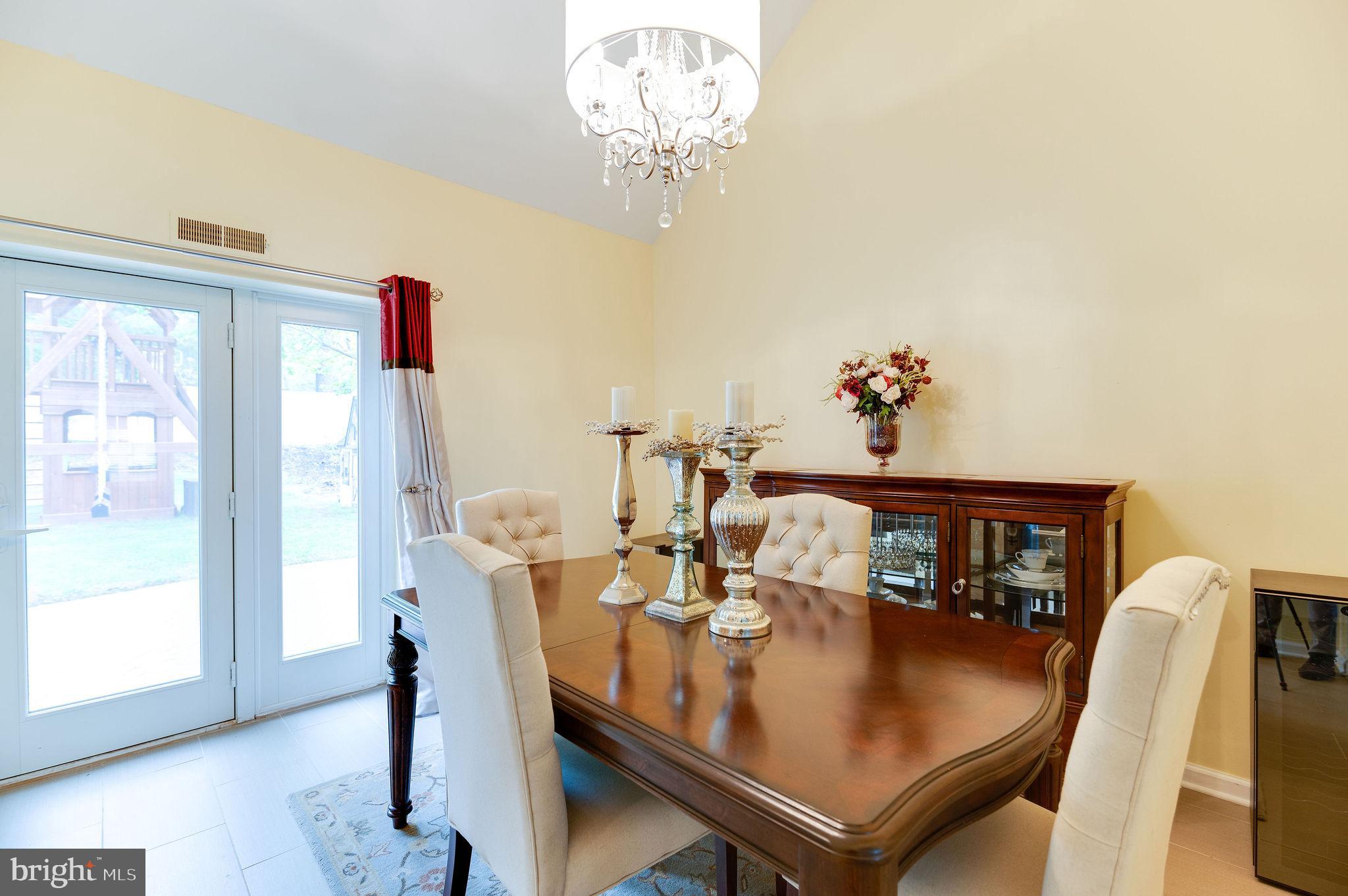 12 Pelham Road Marlton, NJ 08053 - Photo 8 of 40 Dining Room