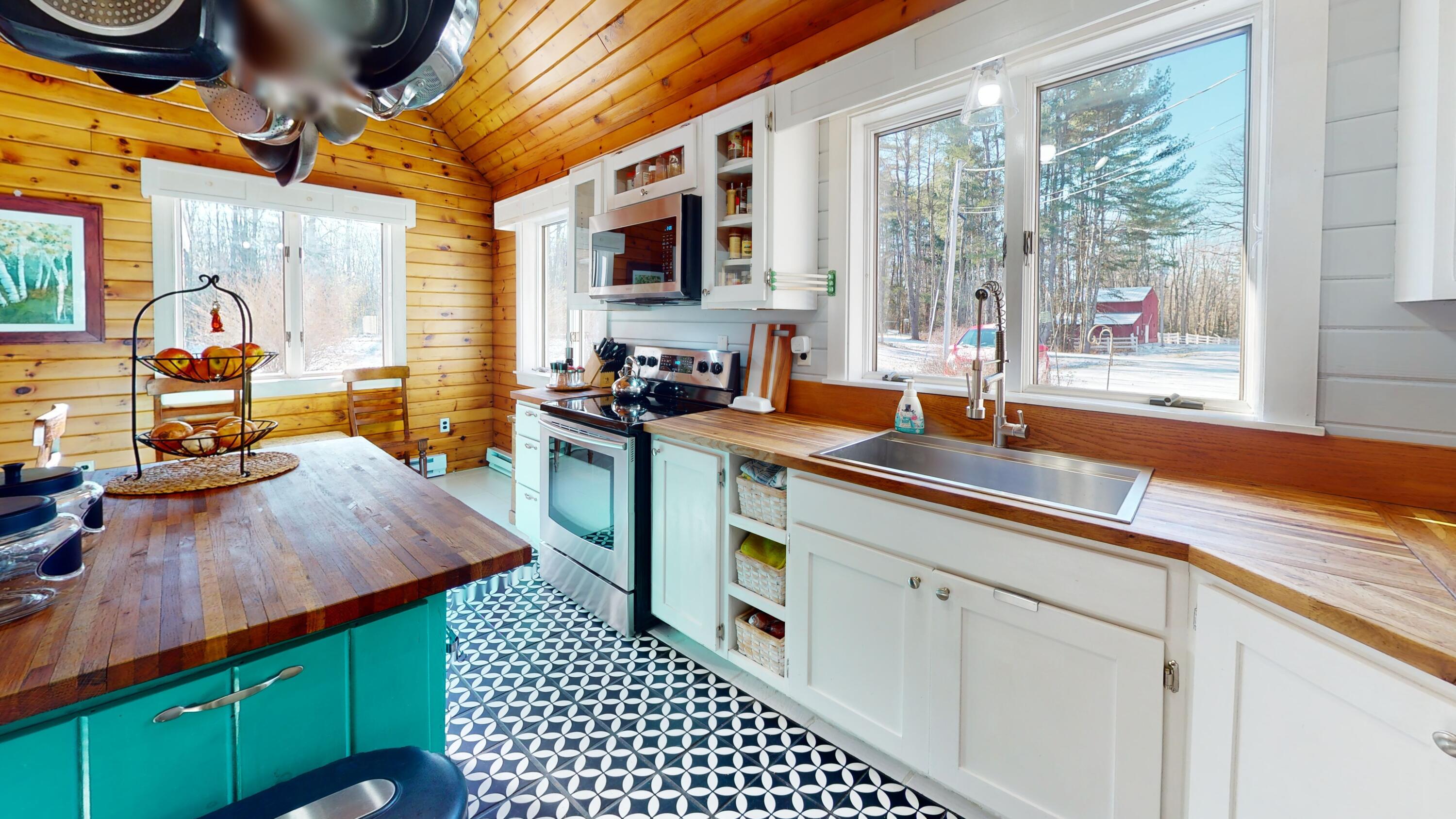 14 Rioux Drive Leeds, ME 04263 - Photo 18 of 97 14-Rioux-Dr-Kitchen