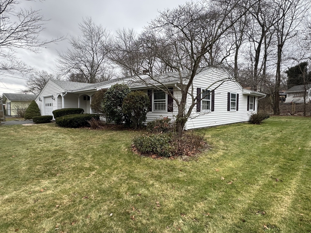 40 Alphonse Road Brockton, MA 02302 - Photo 2 of 16