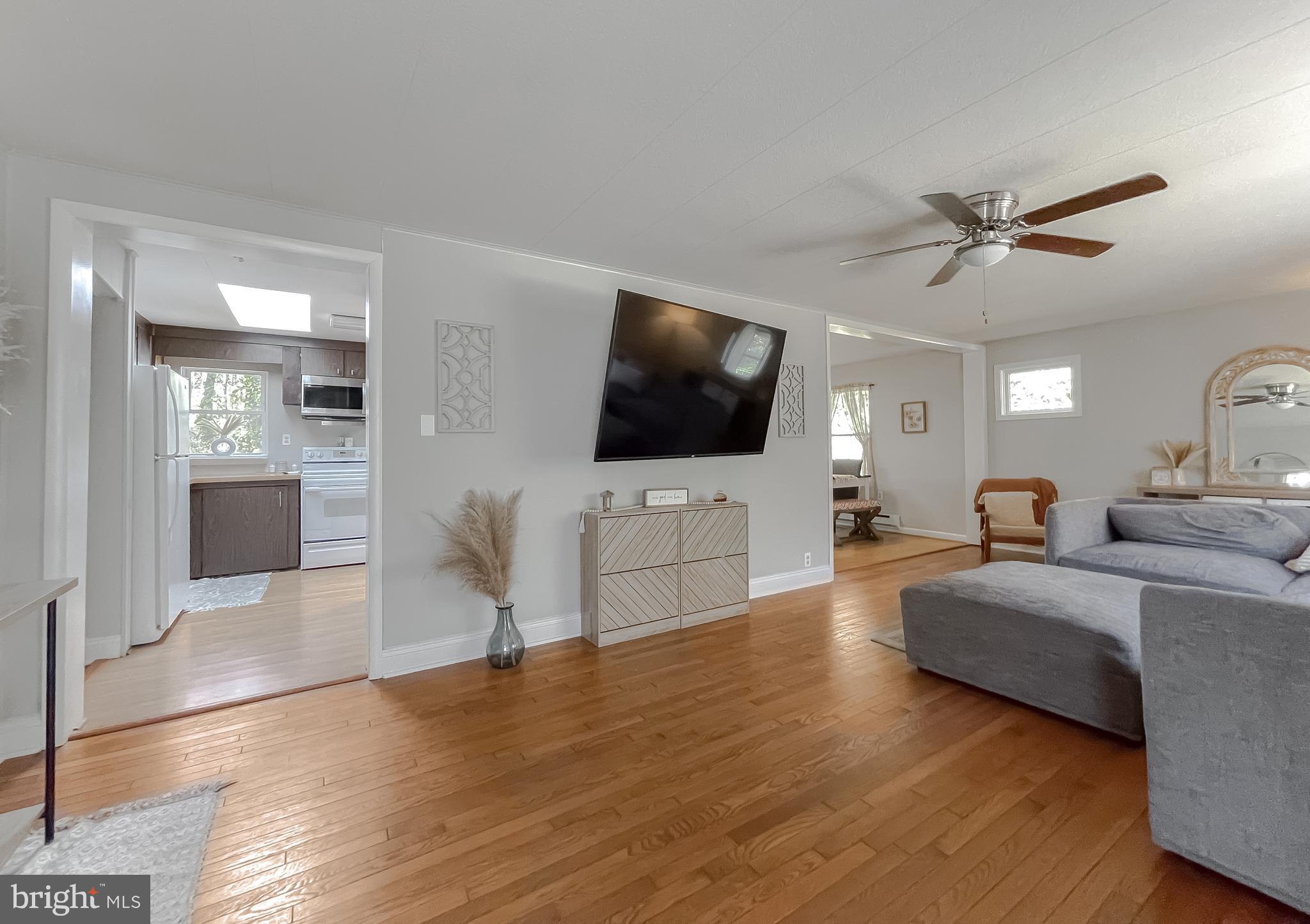 2210 Stinnett Road Huntingtown, MD 20639 - Photo 2 of 33