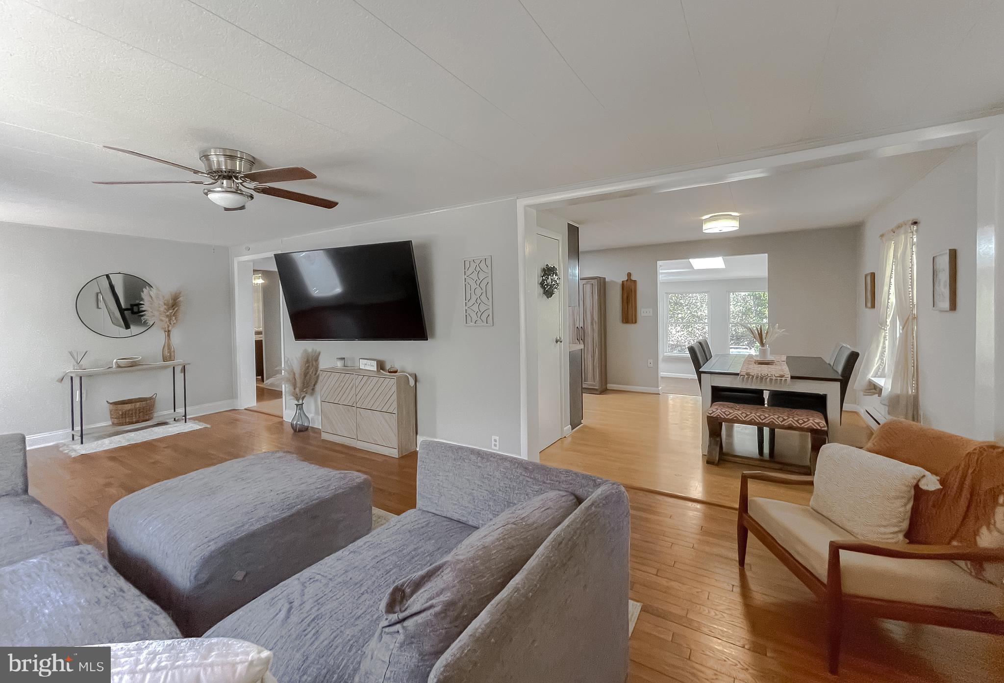 2210 Stinnett Road Huntingtown, MD 20639 - Photo 5 of 33