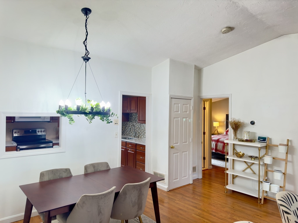 425 Main Street, Unit 2B Hudson, MA 01749 - Photo 3 of 24 Gallery Image 3