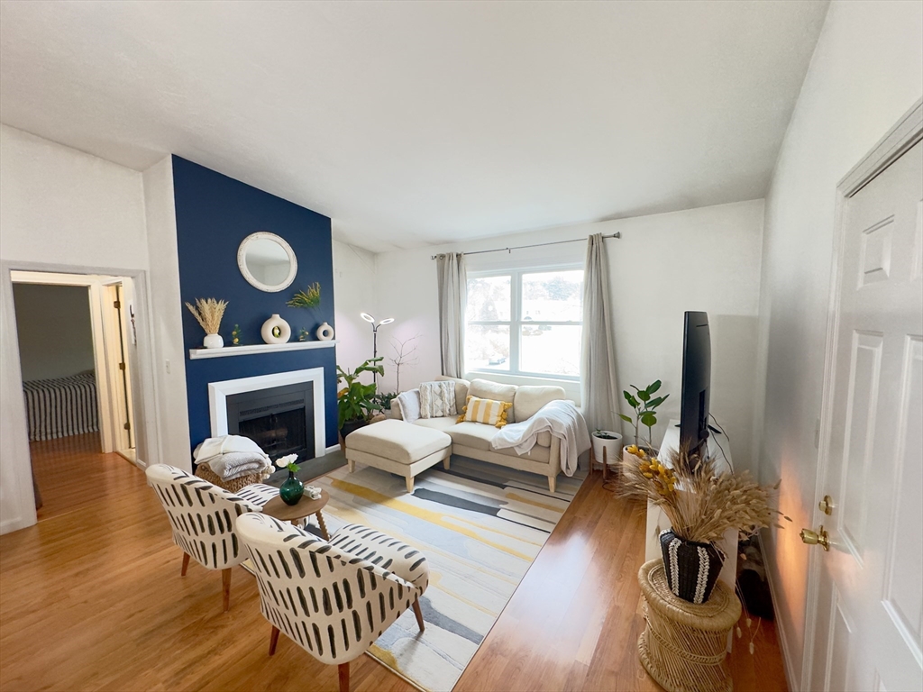 425 Main Street, Unit 2B Hudson, MA 01749 - Photo 4 of 24 Gallery Image 4