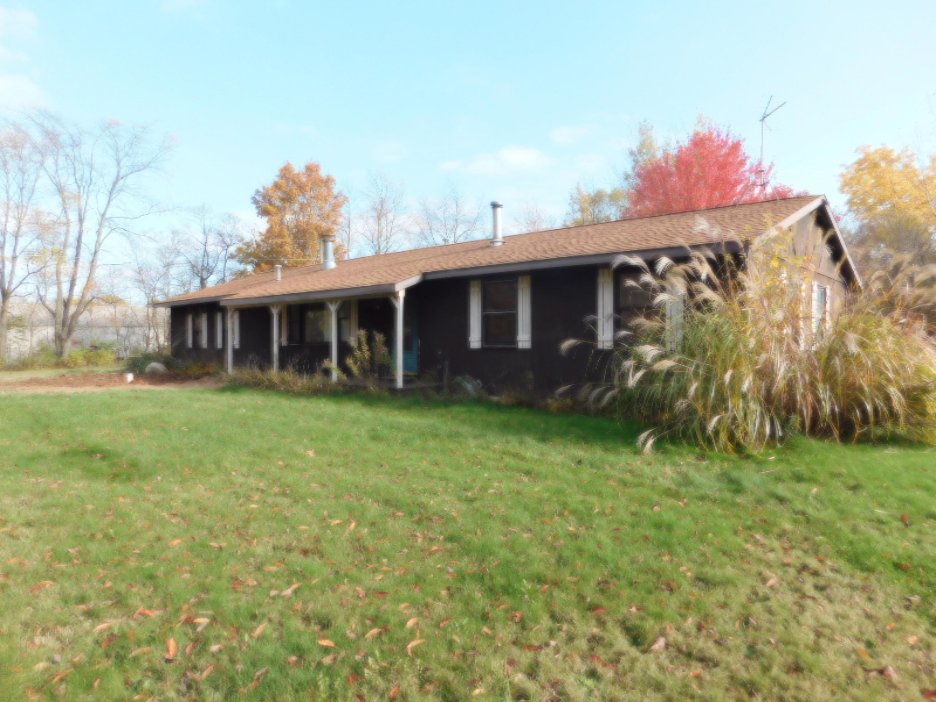 70641 5 Points Road Edwardsburg, MI 49112 - Photo 2 of 17 DSCN4502