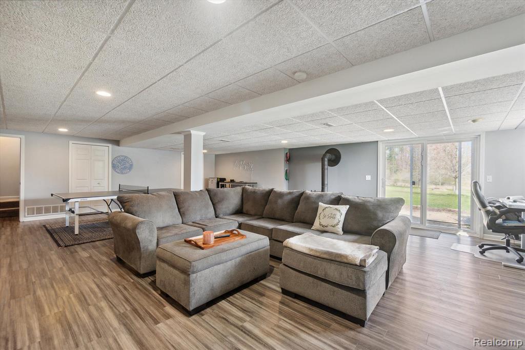 10102 Redhawk Drive Perry, MI 48872 - Photo 32 of 43 Gallery Image 32