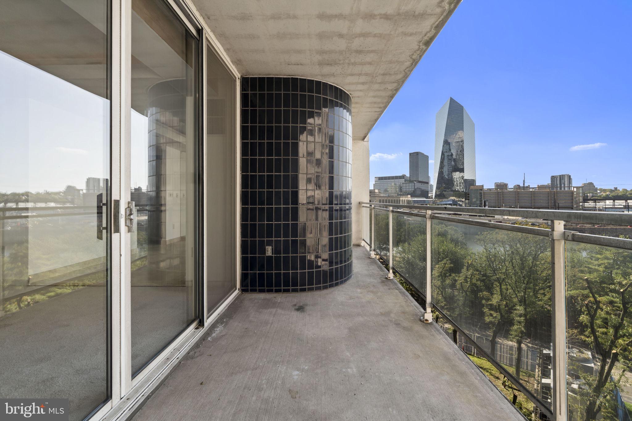 2301 Cherry Street, Unit 6F Philadelphia, PA 19103 - Photo 12 of 30 a view of balcony with city view