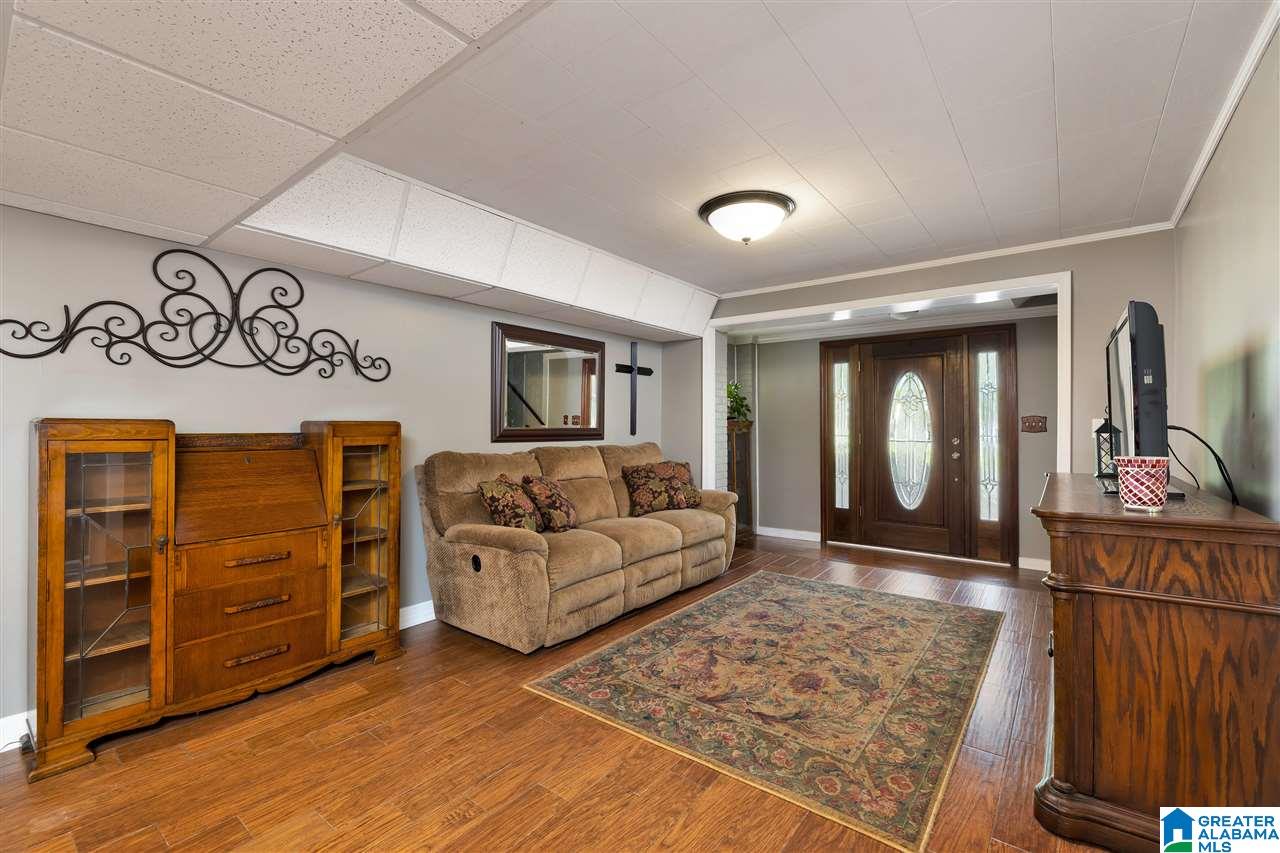 409 1st Street North Oneonta, AL 35121 - Photo 15 of 40