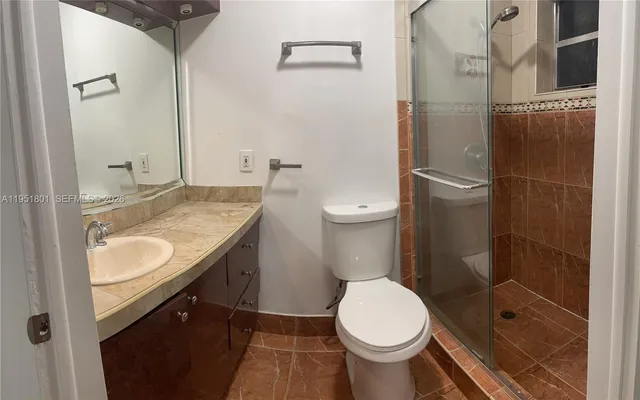 $2,900 | 9810 Southwest 165th Terrace, Unit 9810, Miami, FL 33157