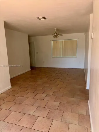 $2,900 | 9810 Southwest 165th Terrace, Unit 9810, Miami, FL 33157