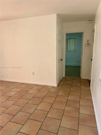 $2,900 | 9810 Southwest 165th Terrace, Unit 9810, Miami, FL 33157