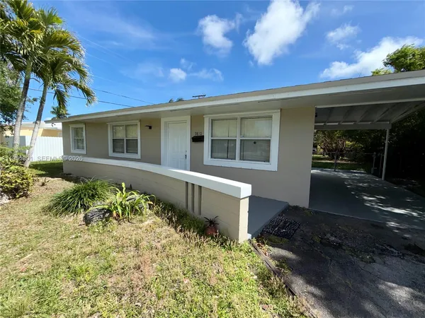 $2,900 | 9810 Southwest 165th Terrace, Unit 9810, Miami, FL 33157