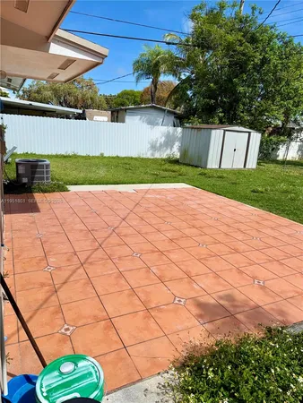 $2,900 | 9810 Southwest 165th Terrace, Unit 9810, Miami, FL 33157