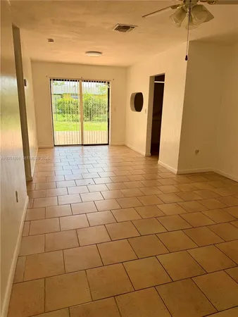 $2,900 | 9810 Southwest 165th Terrace, Unit 9810, Miami, FL 33157