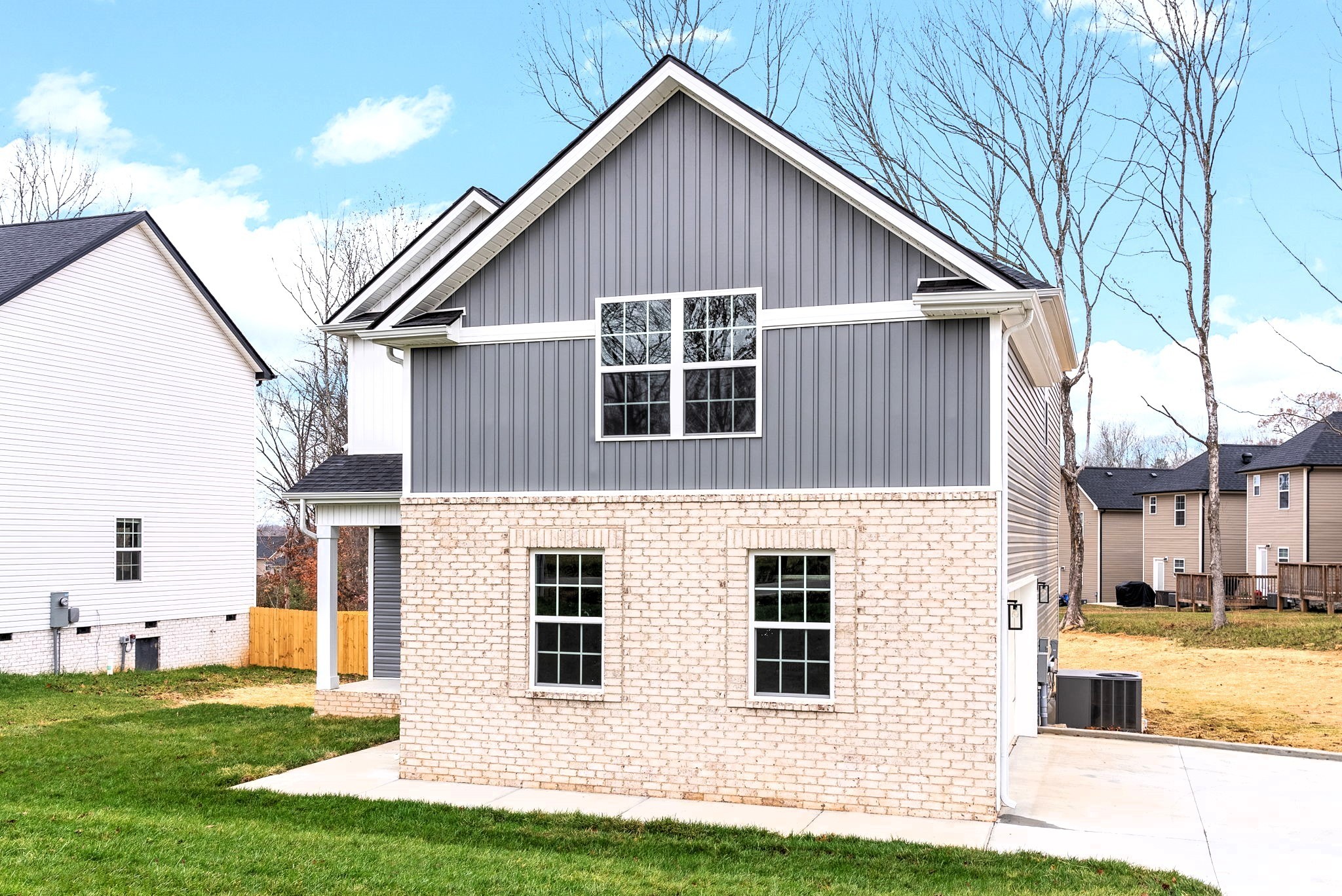 268 Edmondson Ferry Road Clarksville, TN 37040 - Photo 3 of 23 Gallery Image 3