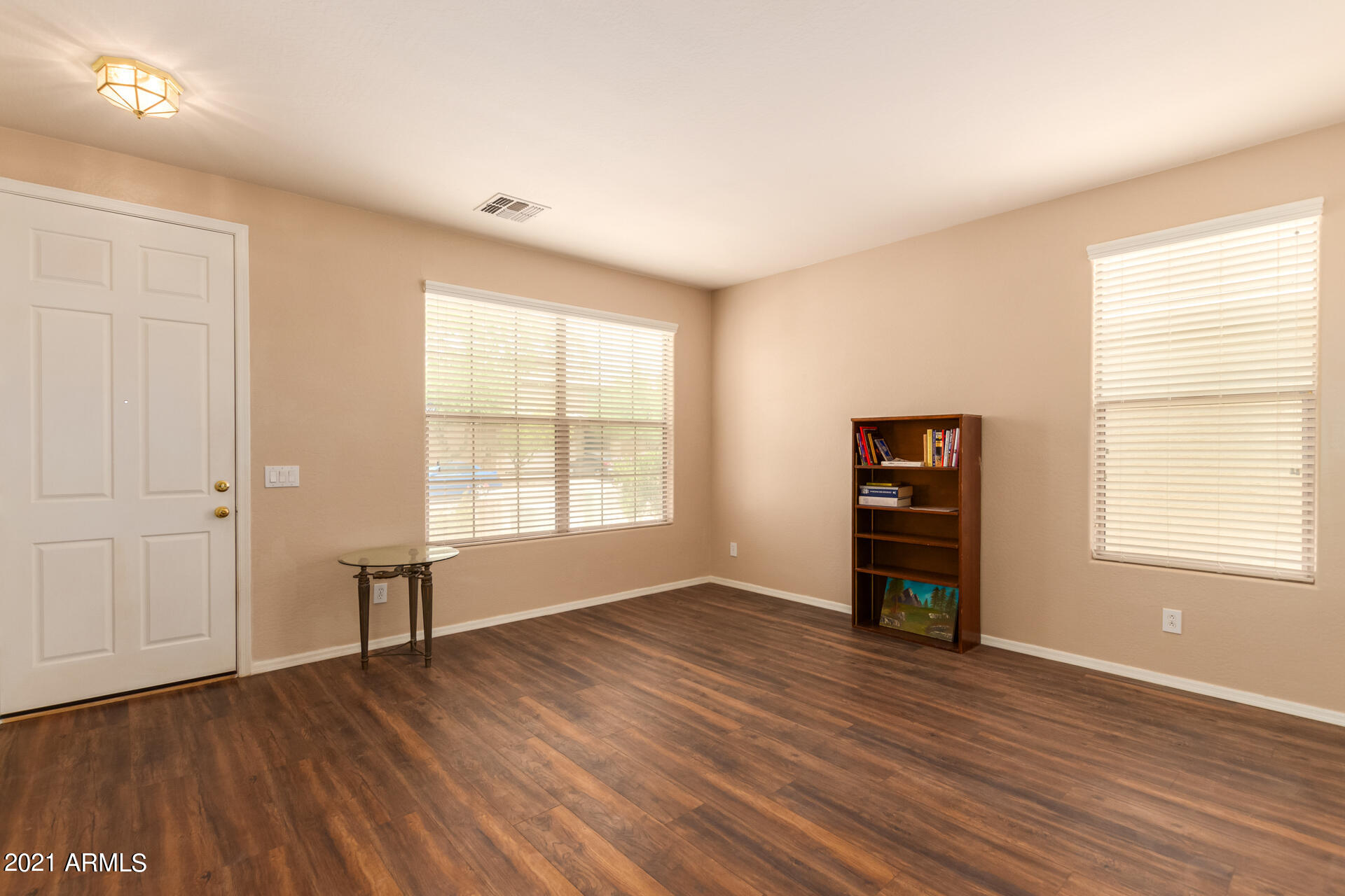 3413 West Apollo Road Phoenix, AZ 85041 - Photo 3 of 25 03 Apollo 3413