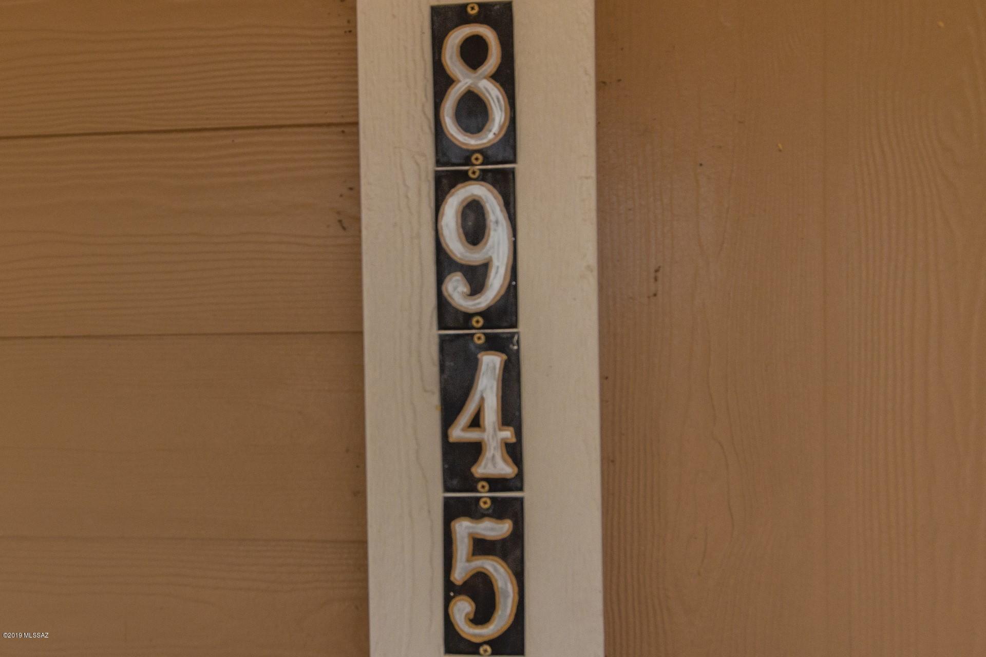 8945 West Bopp Road Tucson, AZ 85735 - Photo 21 of 21 a close up of a wall
