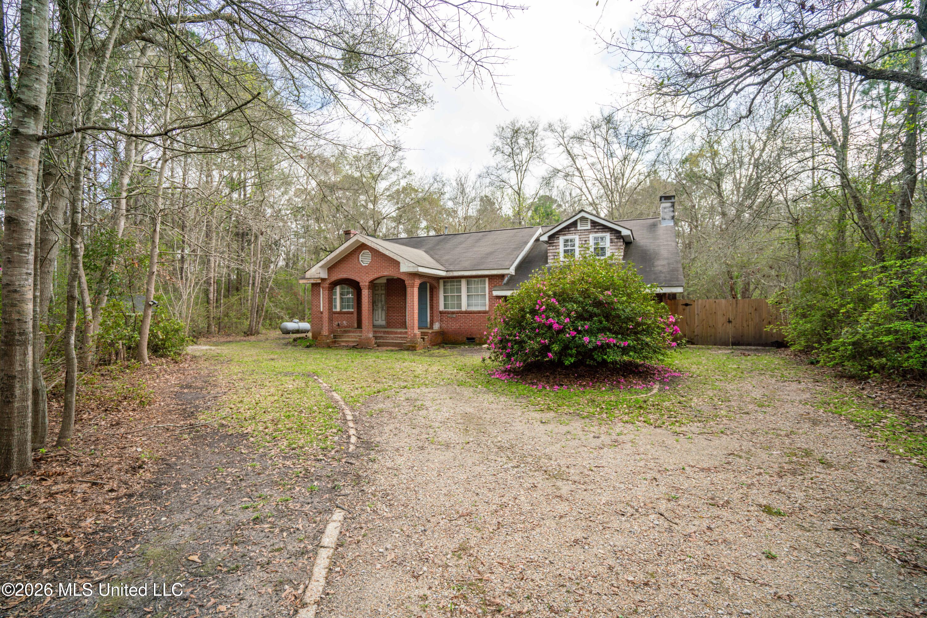 11089 Coleman Road Gulfport, MS 39503 - Photo 2 of 38 Coleman Dr-1