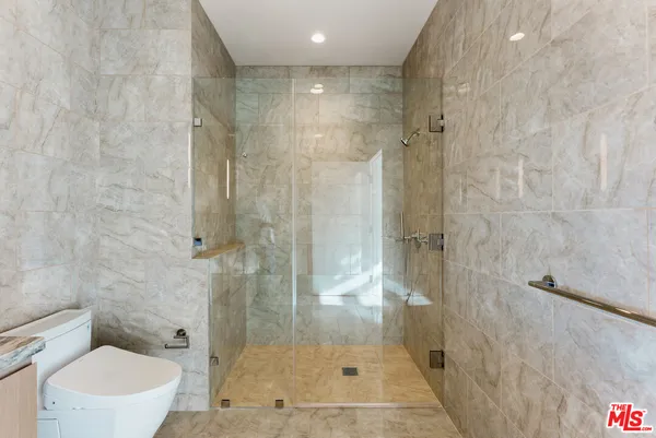 $23,500 | 700 Broadway, Unit PH 822, Santa Monica, CA 90401