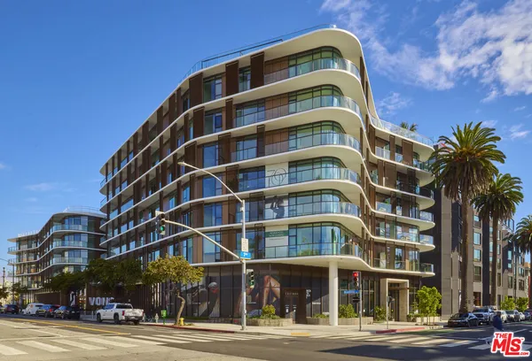 $23,500 | 700 Broadway, Unit PH 822, Santa Monica, CA 90401