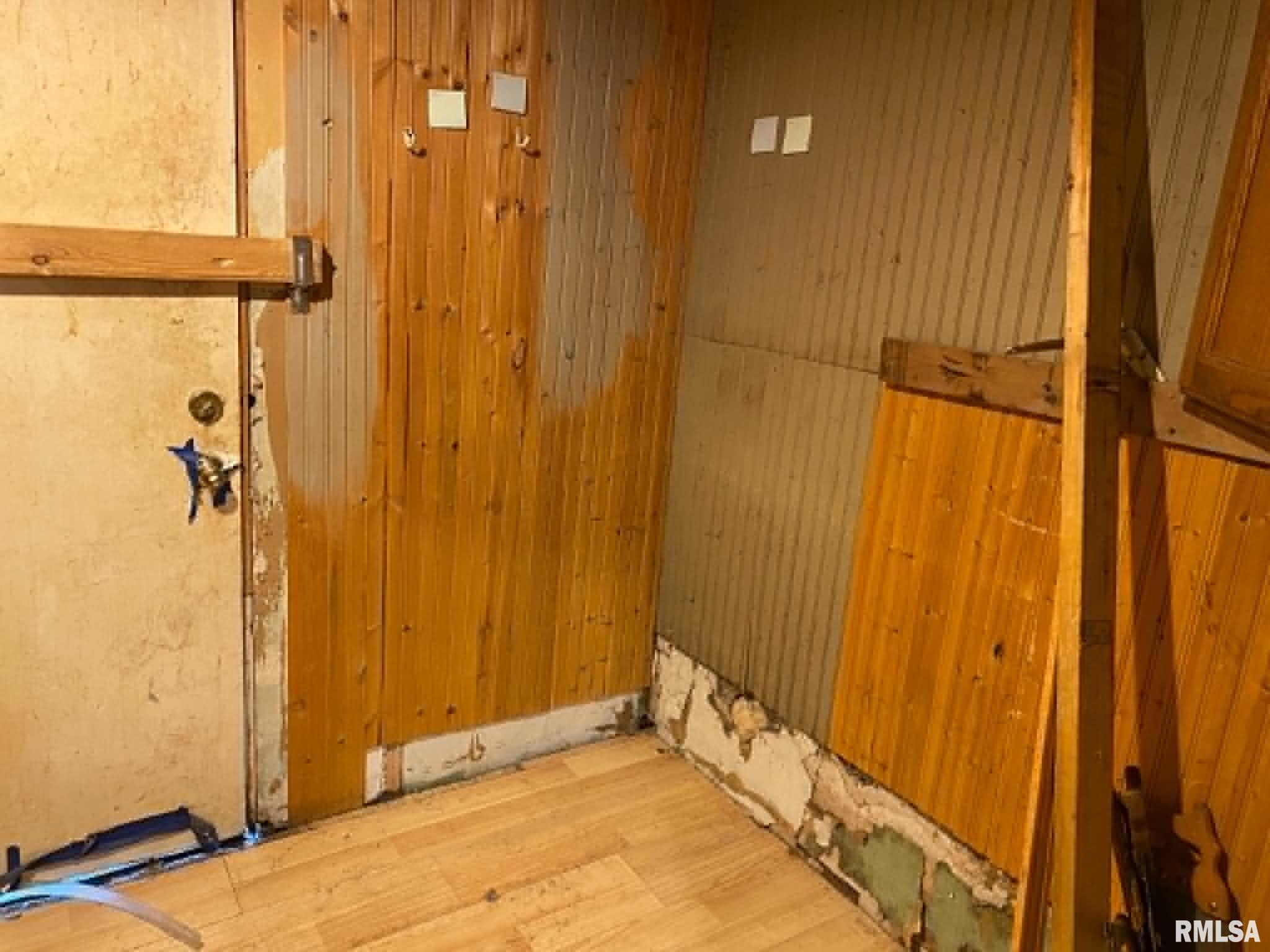 1019 East Walnut Street Canton, IL 61520 - Photo 16 of 28