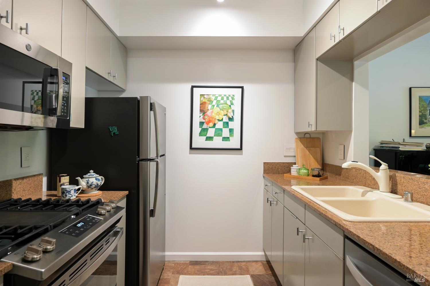 600 Deer Valley Road, Unit 1G San Rafael, CA 94903 - Photo 5 of 24