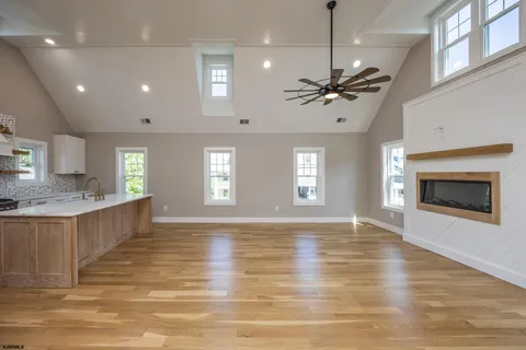 $1,395,000 | 341 Central Avenue, Unit 2, Ocean City, NJ 08226