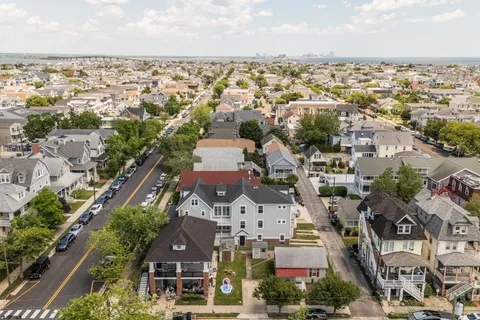 $1,395,000 | 341 Central Avenue, Unit 2, Ocean City, NJ 08226