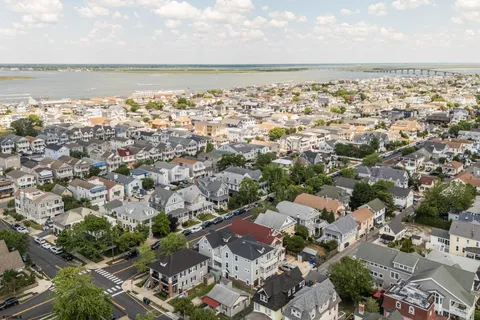 $1,395,000 | 341 Central Avenue, Unit 2, Ocean City, NJ 08226