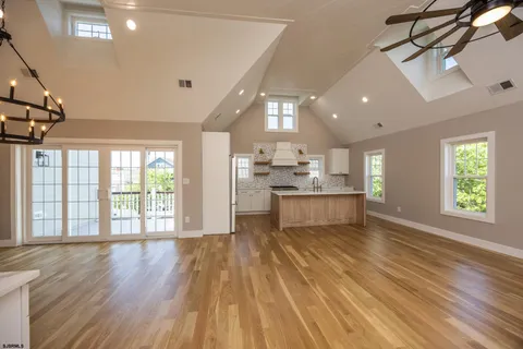 $1,395,000 | 341 Central Avenue, Unit 2, Ocean City, NJ 08226