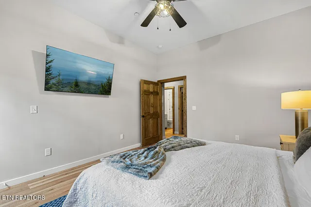 $1,199,000 | 206 South Smoky Mountain Way, Sevierville, TN 37876