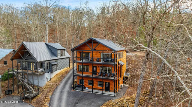 $1,199,000 | 206 South Smoky Mountain Way, Sevierville, TN 37876