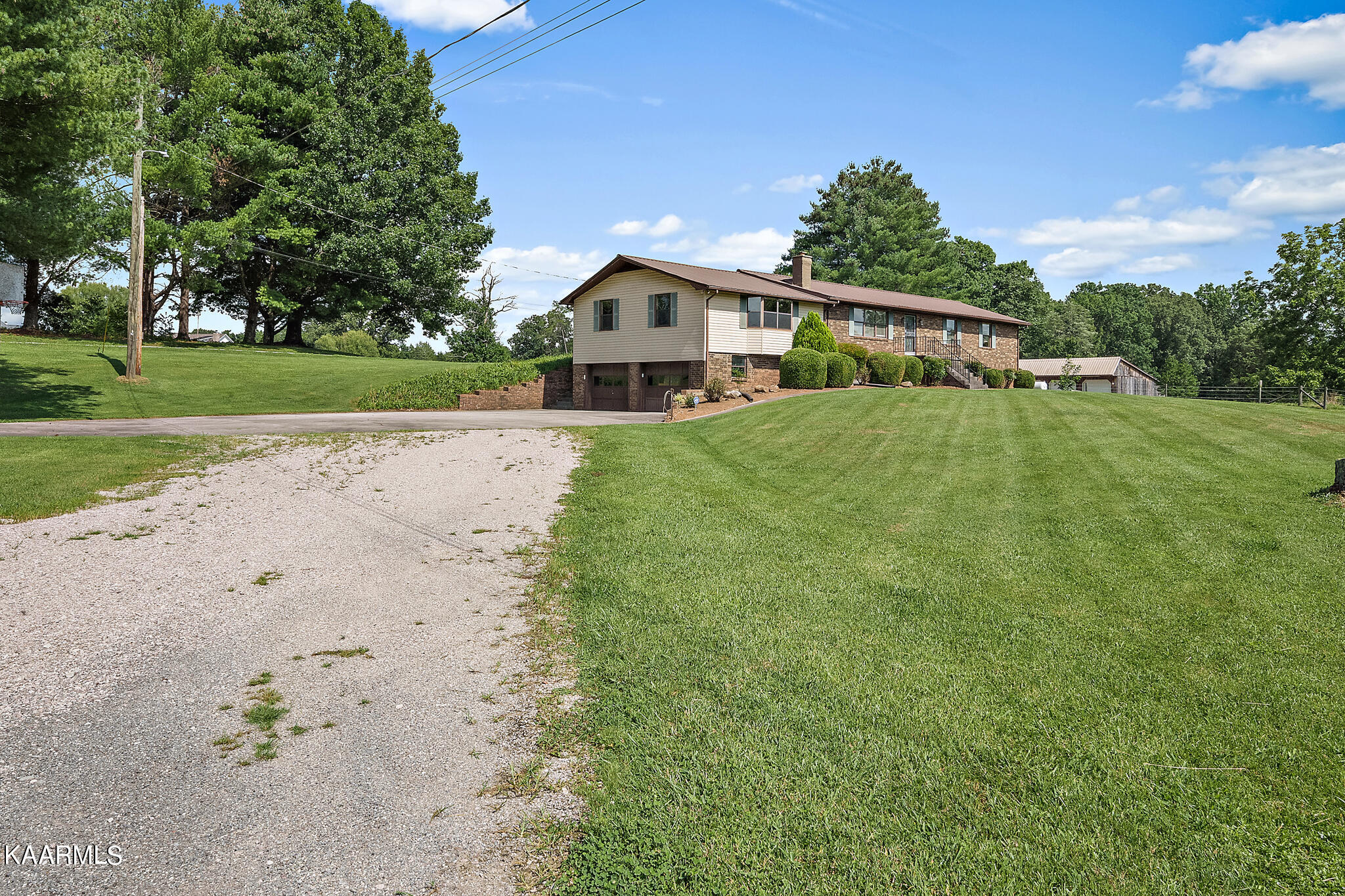 7106 Corryton Road Corryton, TN 37721 - Photo 4 of 56 DSC07423