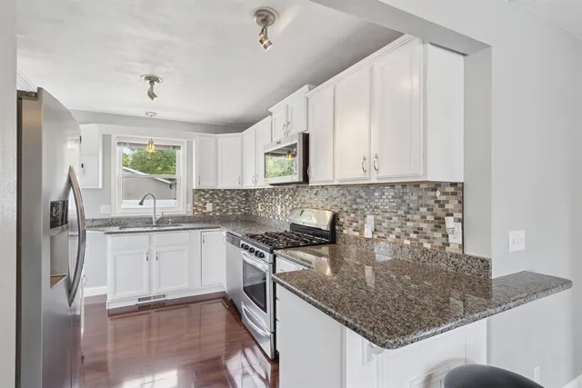 $399,900 | 1903 South River Road, Janesville, WI 53546