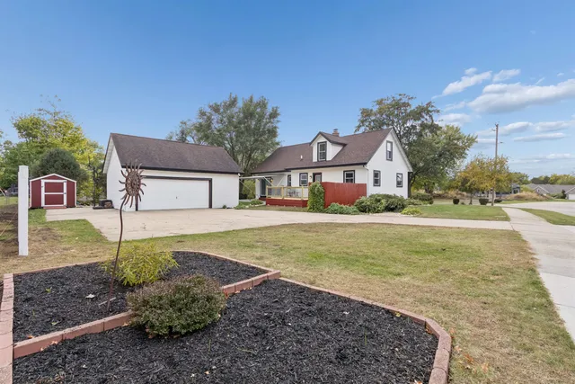 $399,900 | 1903 South River Road, Janesville, WI 53546