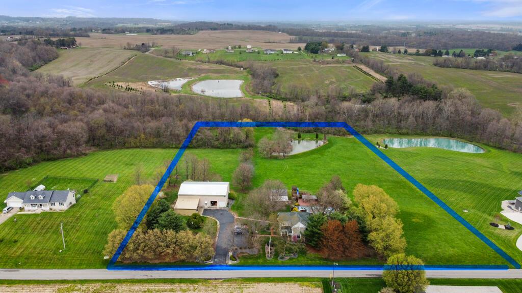 6110 Royalton Road Southwest Lancaster, OH 43130 - Photo 7 of 51 DJI_0806-1