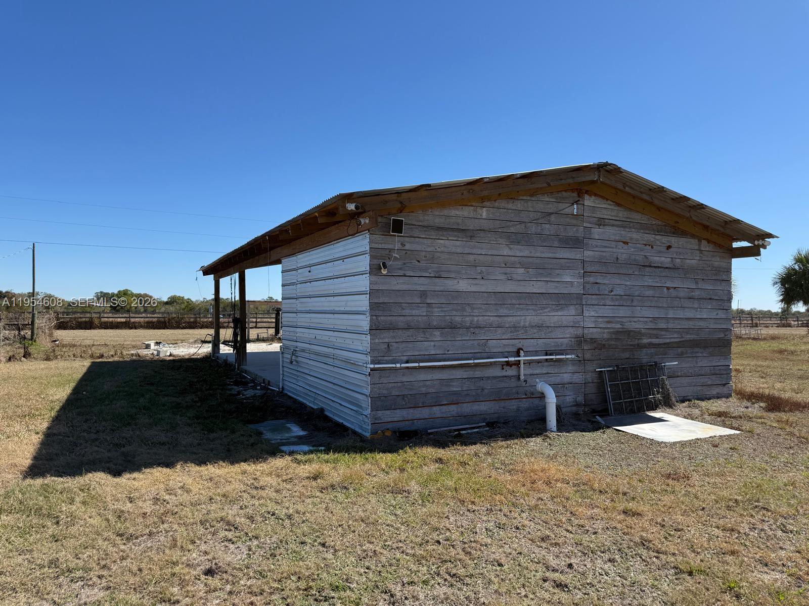 286 Lott Grade Venus, FL 33960 - Photo 11 of 17