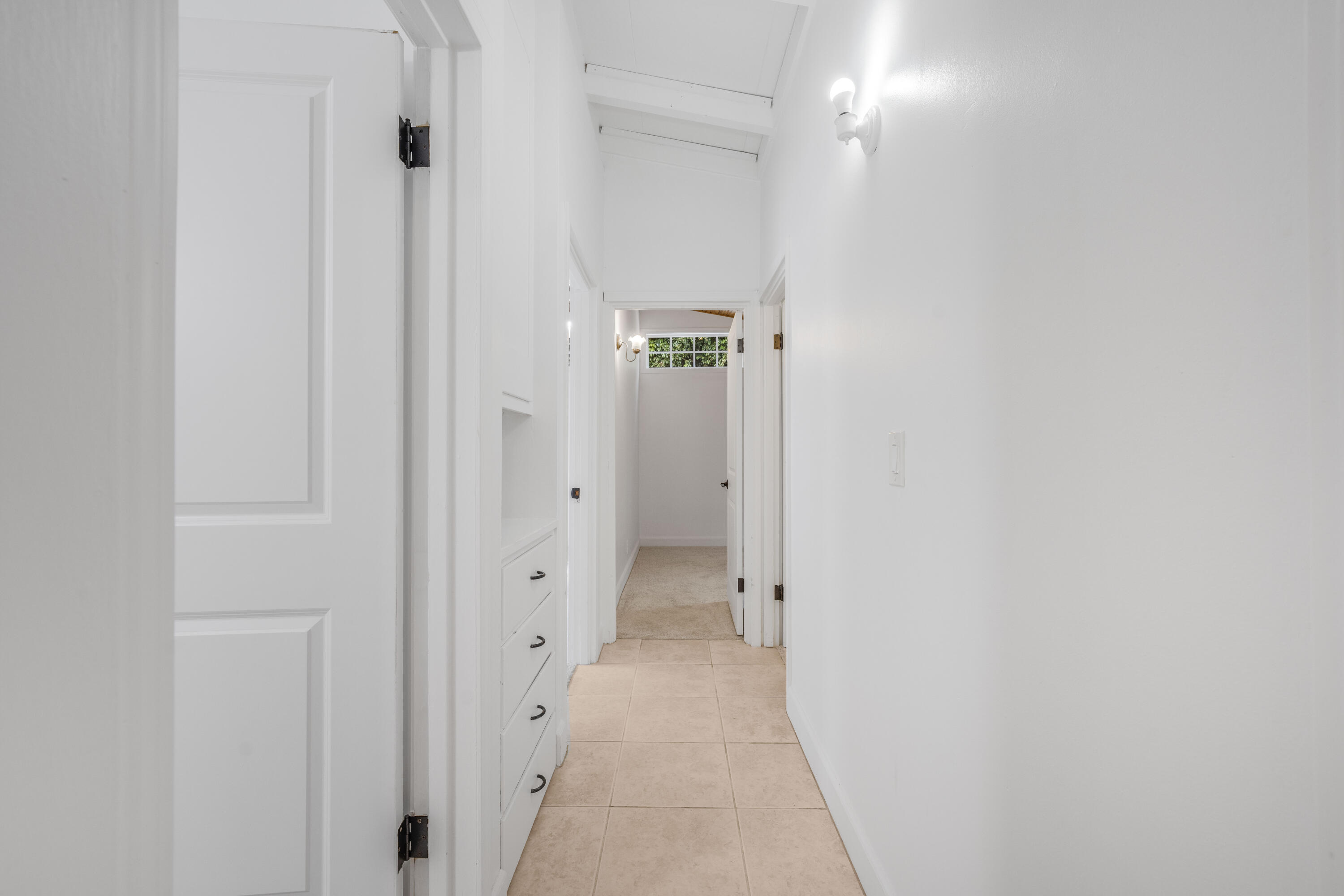 901 Fellowship Road Santa Barbara, CA 93109 - Photo 21 of 44 a view of an empty room