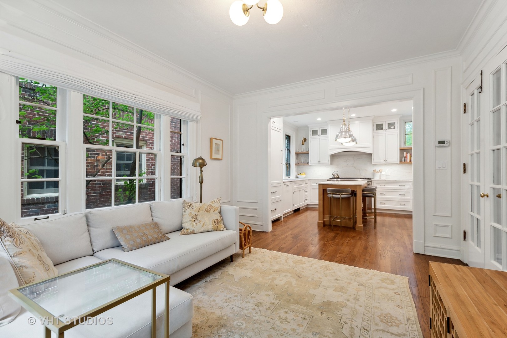 2744 Ridge Avenue Evanston, IL 60201 - Photo 12 of 33 a living room with furniture and a large window