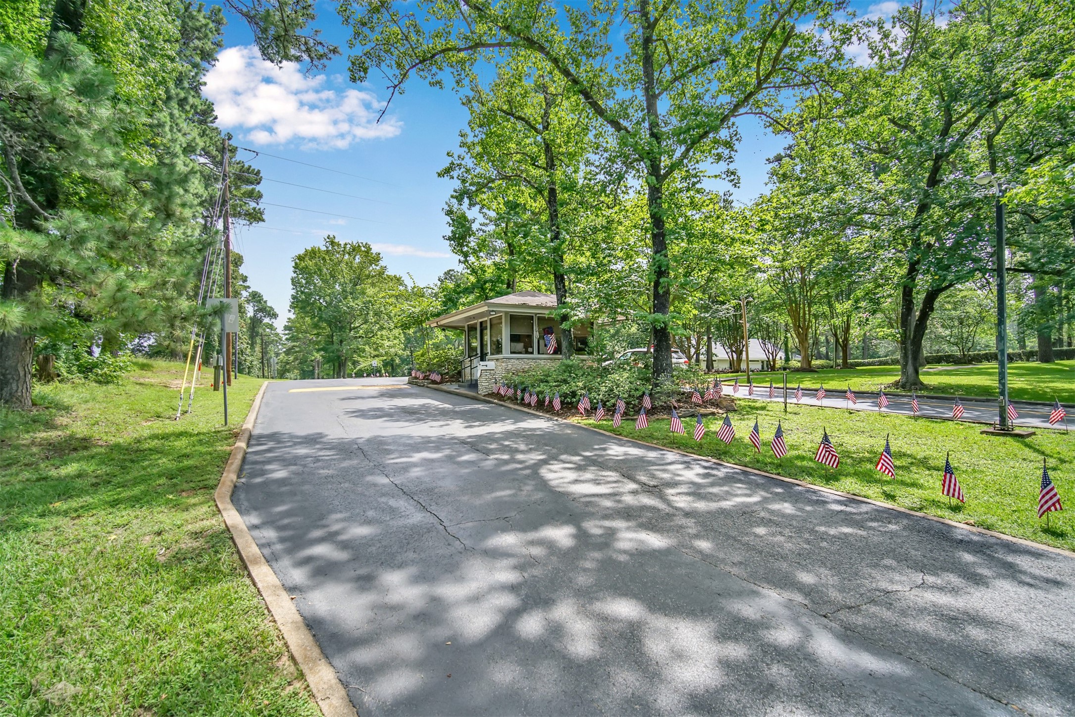 162 Villa Way Coldspring, TX 77331 - Photo 29 of 42 a view of outdoor space with garden