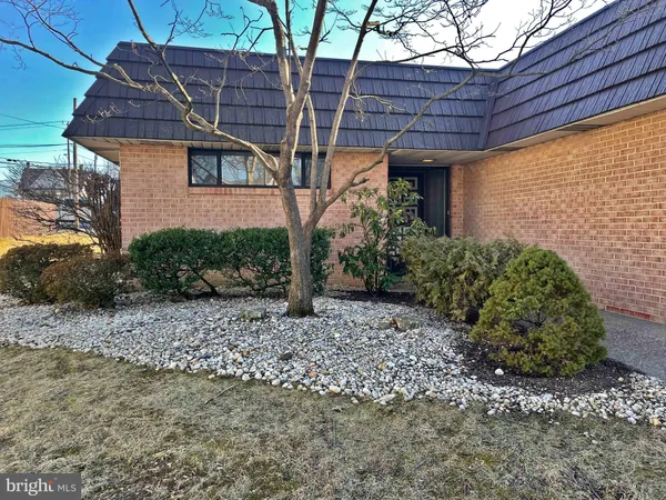 $1,795 | 3943 Concord Street, Harrisburg, PA 17109