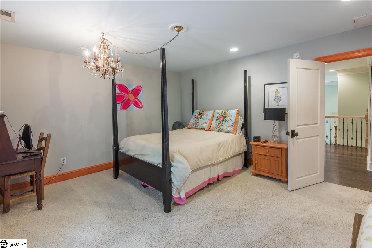 106 Rockingham Road Greenville, SC 29607 - Photo 21 of 36 Gallery Image 21