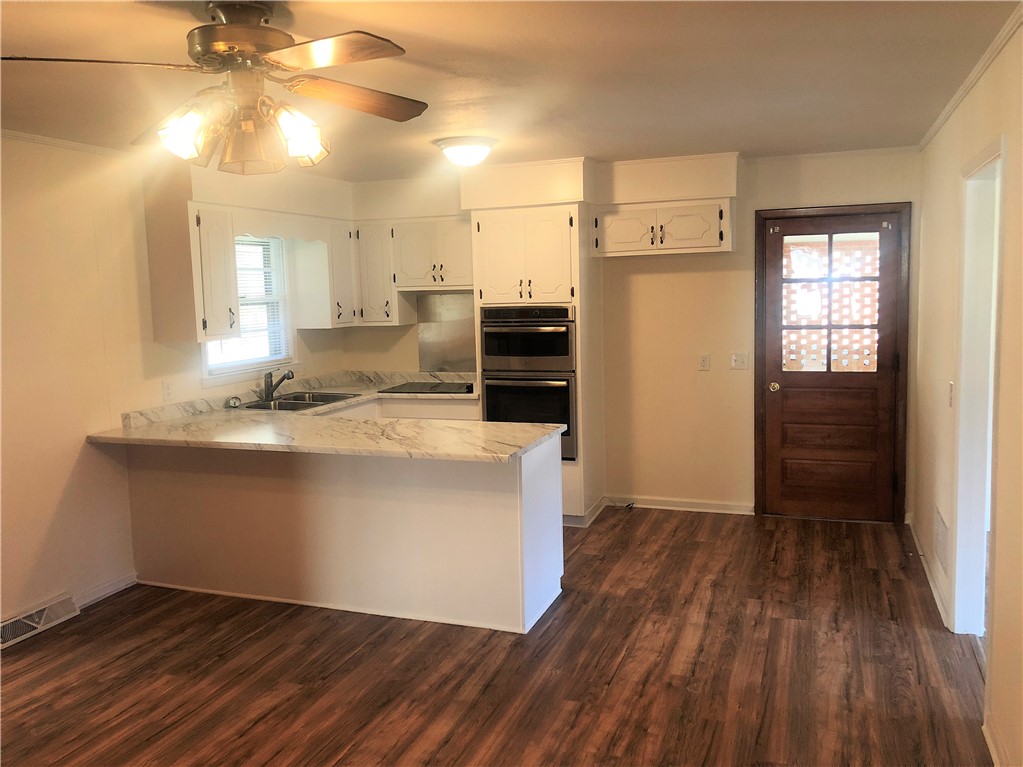 330 Kenneth Street Walhalla, SC 29691 - Photo 11 of 33 Gallery Image 11