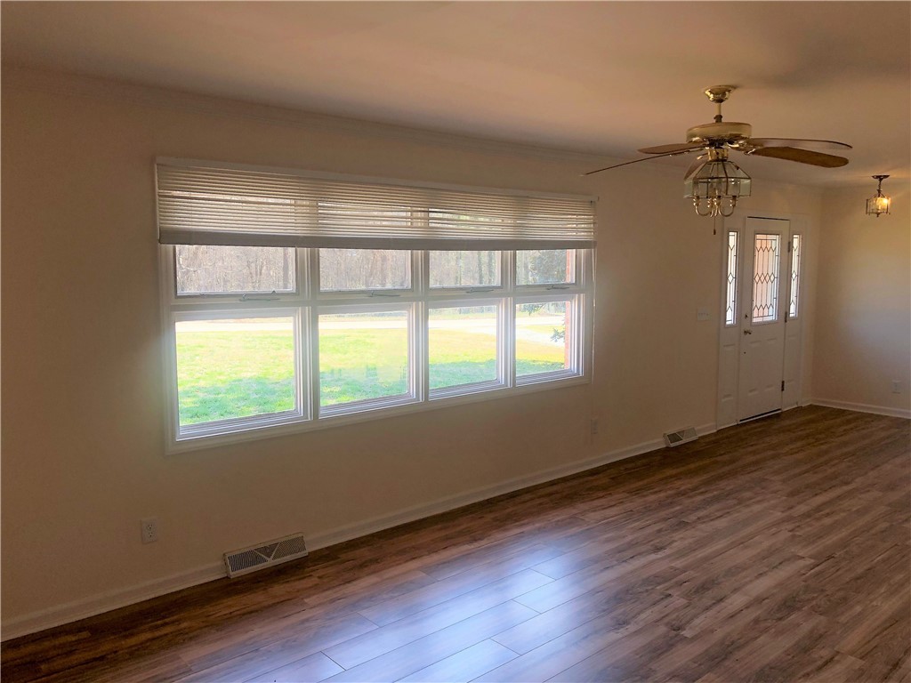 330 Kenneth Street Walhalla, SC 29691 - Photo 7 of 33 Gallery Image 7